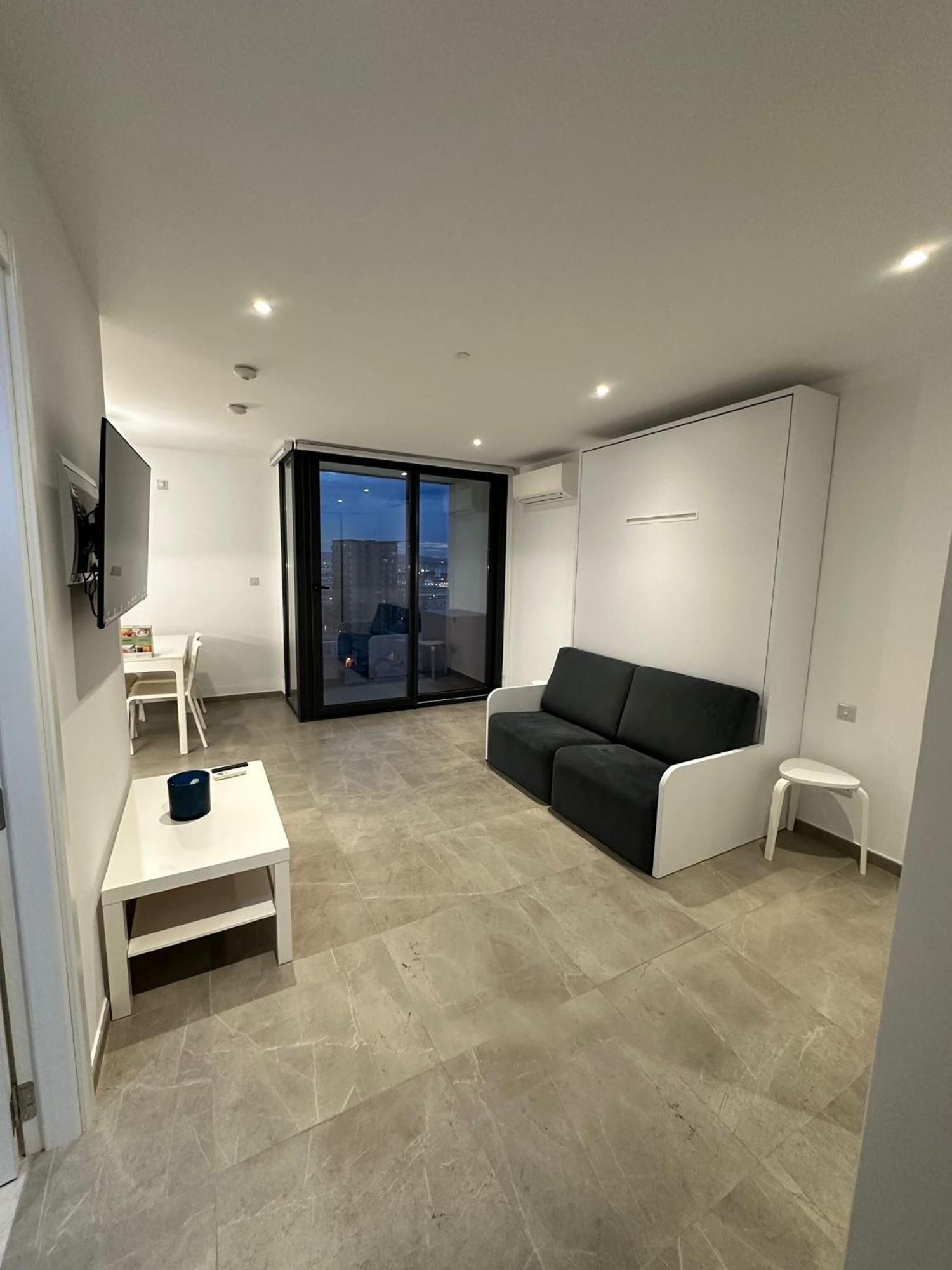 New Cp Luxury Studio With Spa Gibraltar Exterior foto